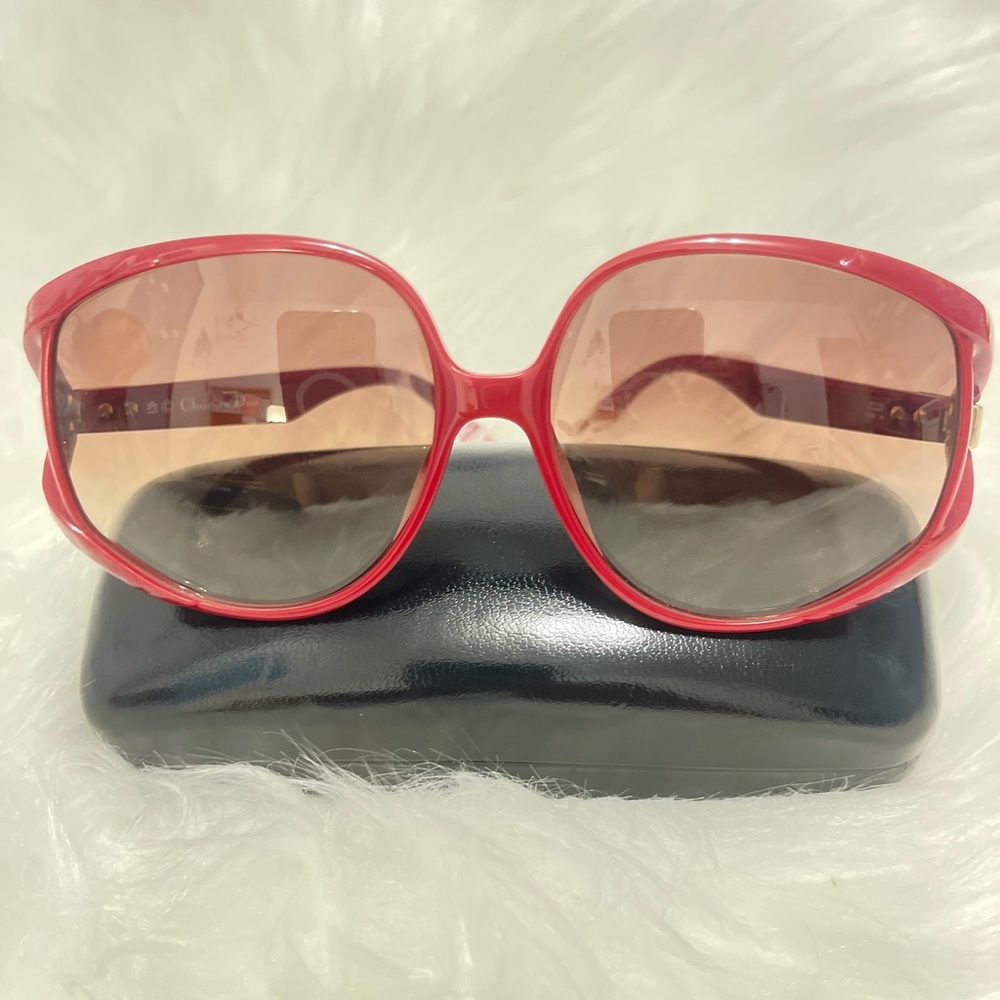 GUC CHRISTIAN DIOR SUNNIES